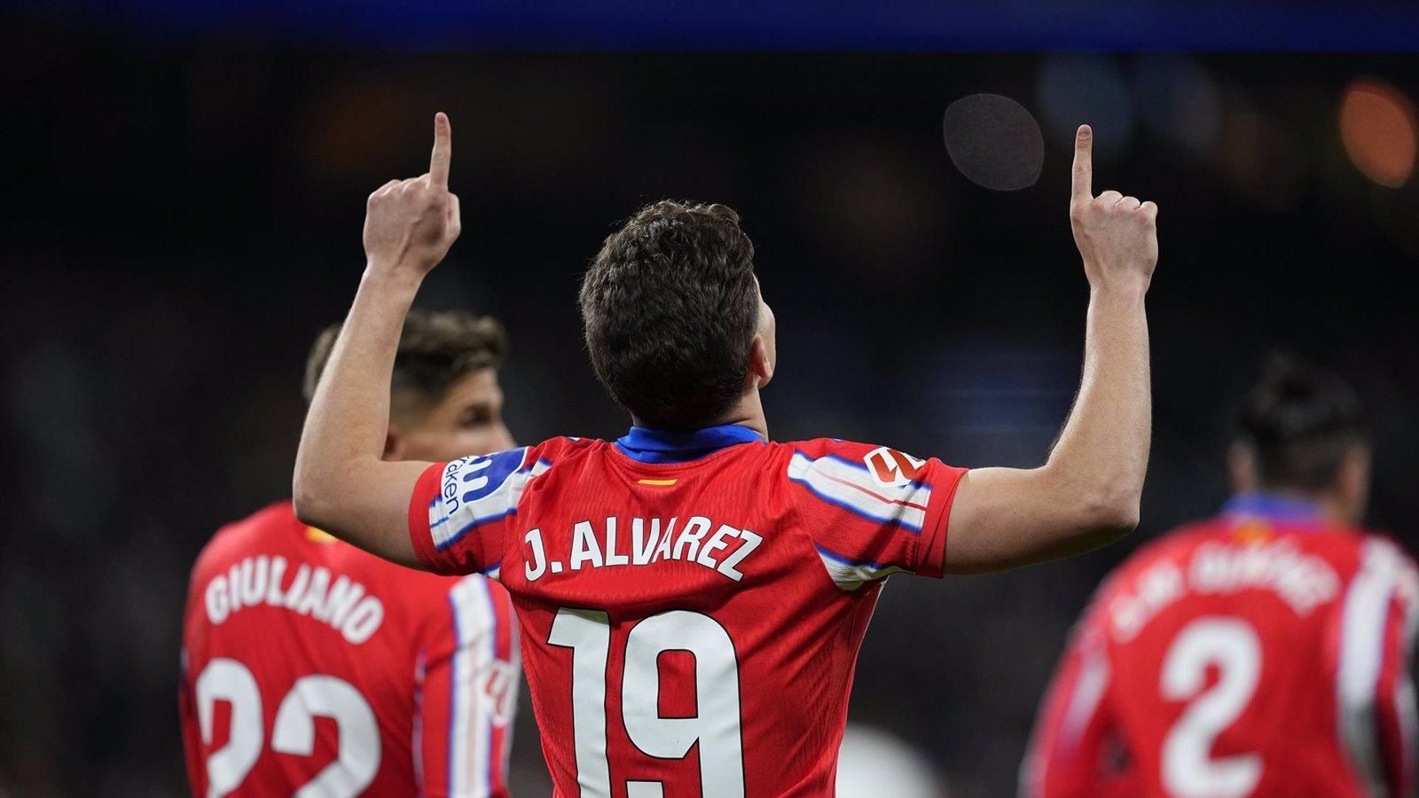 El Atlético de Madrid arrolla al Valencia con un contundente 0-3 en Mestalla