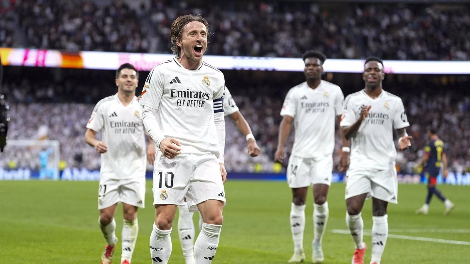 El Real Madrid supera al Girona con un contundente 2-0 en el Santiago Bernabéu