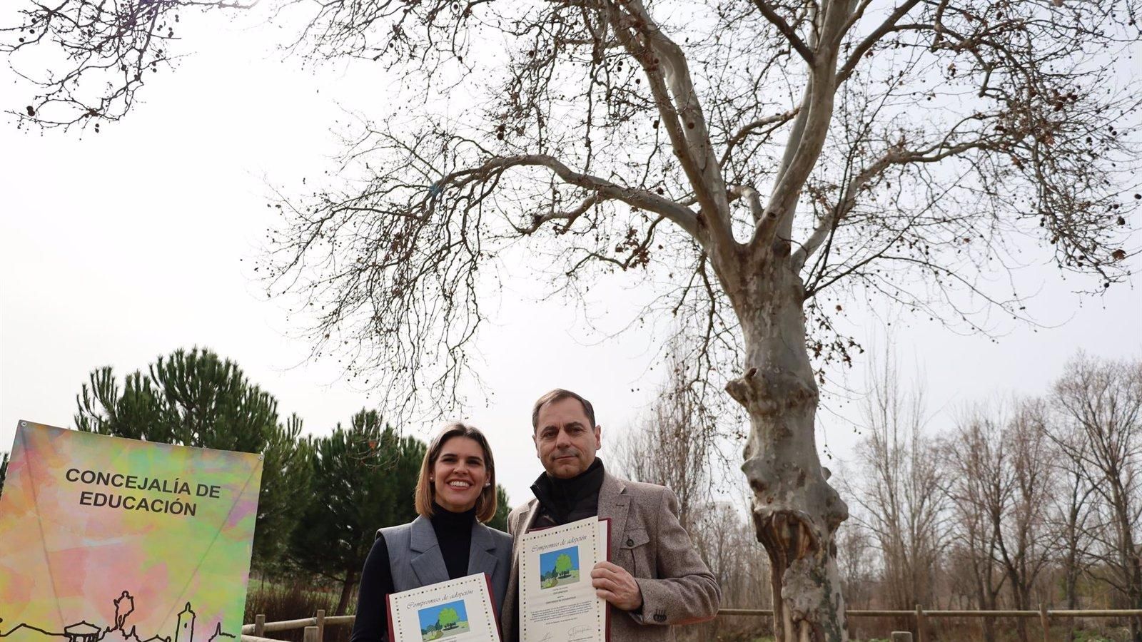 Los estudiantes de Alcalá de Henares mejoran el Gran Parque de Espartales