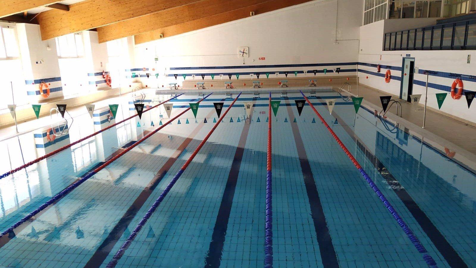 Usuarios de natación en Alcalá de Henares, desprotegidos por falta de seguro