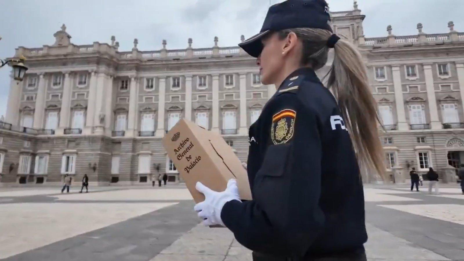 Recuperados ocho documentos históricos desaparecidos del Archivo General del Palacio Real de Madrid