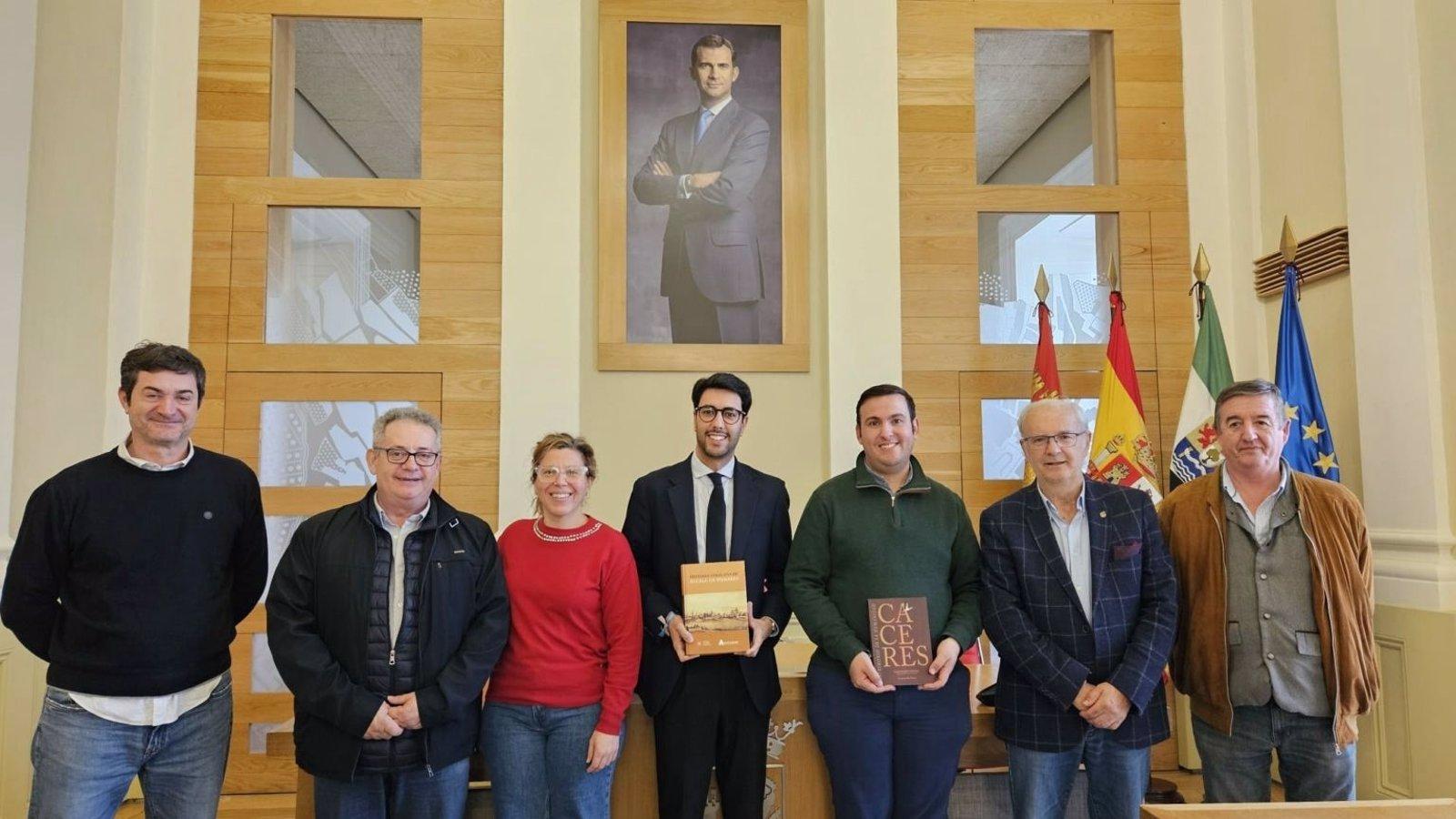 Alcalá de Henares presentará su Semana Santa en Cáceres para reforzar lazos culturales