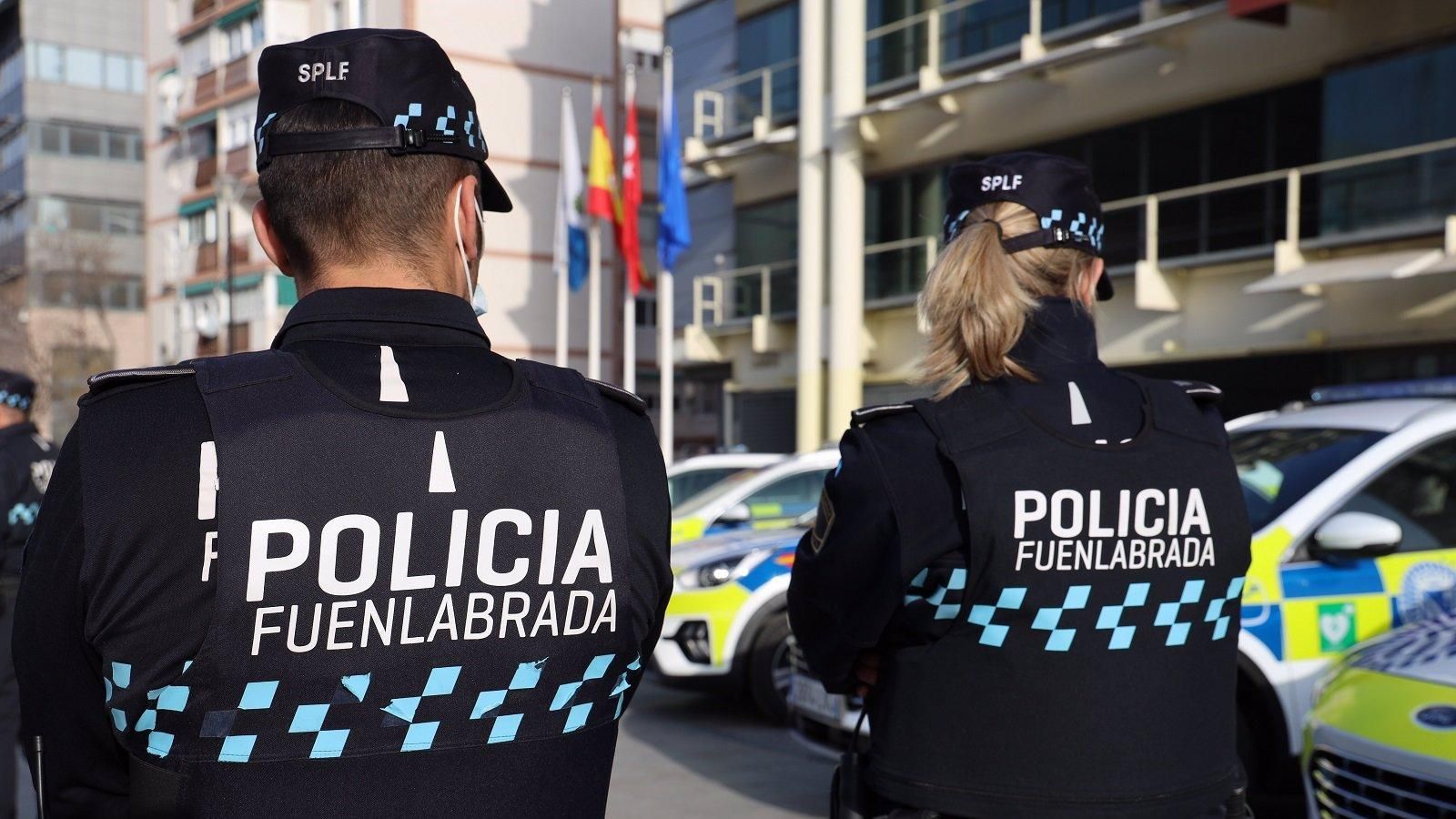 La policía de Fuenlabrada y una vecina reaniman a un hombre tras un paro cardíaco