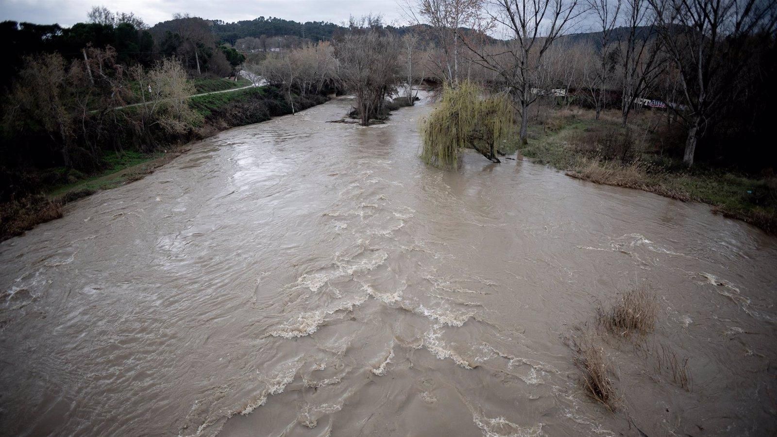 La Delegación del Gobierno pide evitar desplazamientos por el temporal en Madrid