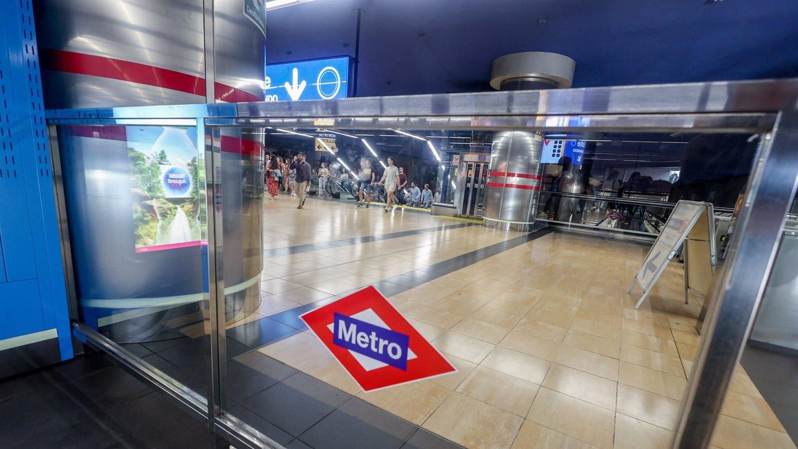 Metro de Madrid lanza una campaña para concienciar sobre las consecuencias de la falta de sueño