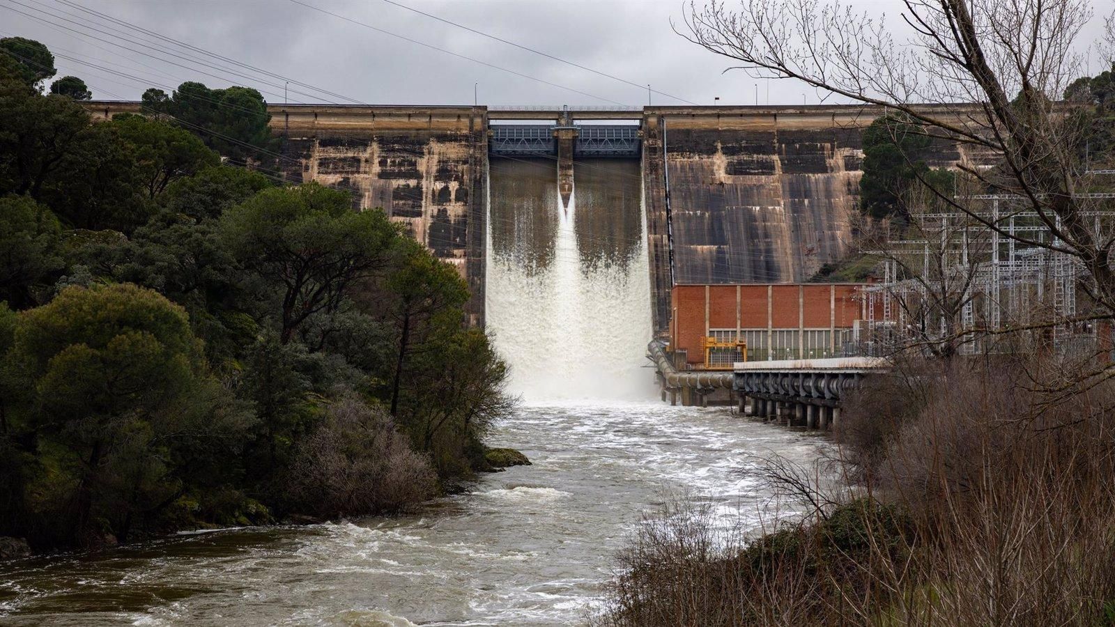 Aumenta el caudal de desembalse de El Pardo por riesgo de nuevas lluvias