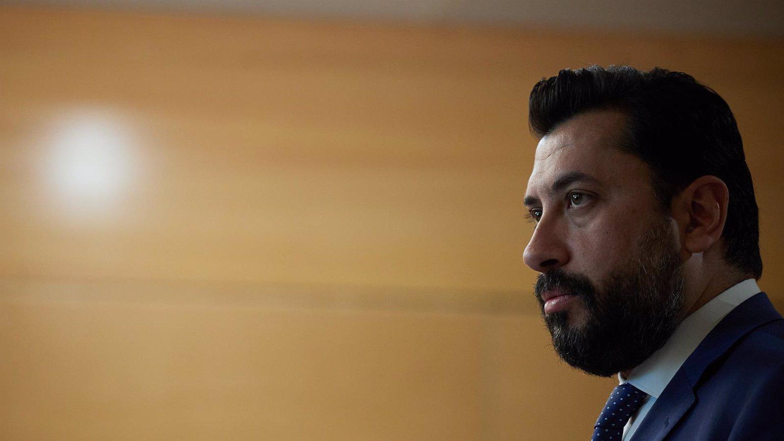 Constituida en la Asamblea la comisión que estudiará el impacto de la quita de deuda catalana