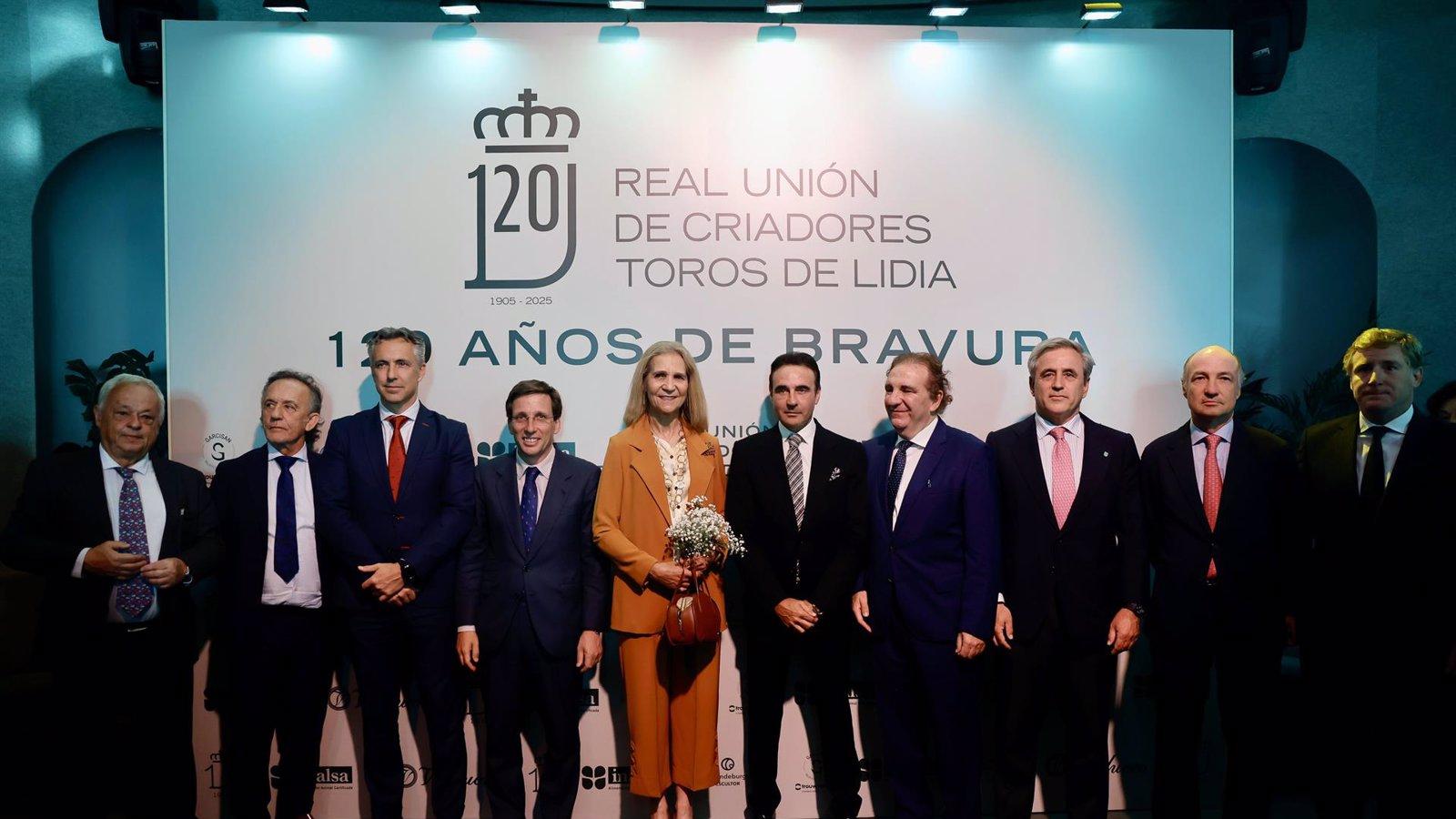 Madrid celebran el legado del toro bravo en el 120 aniversario de la RUCTL