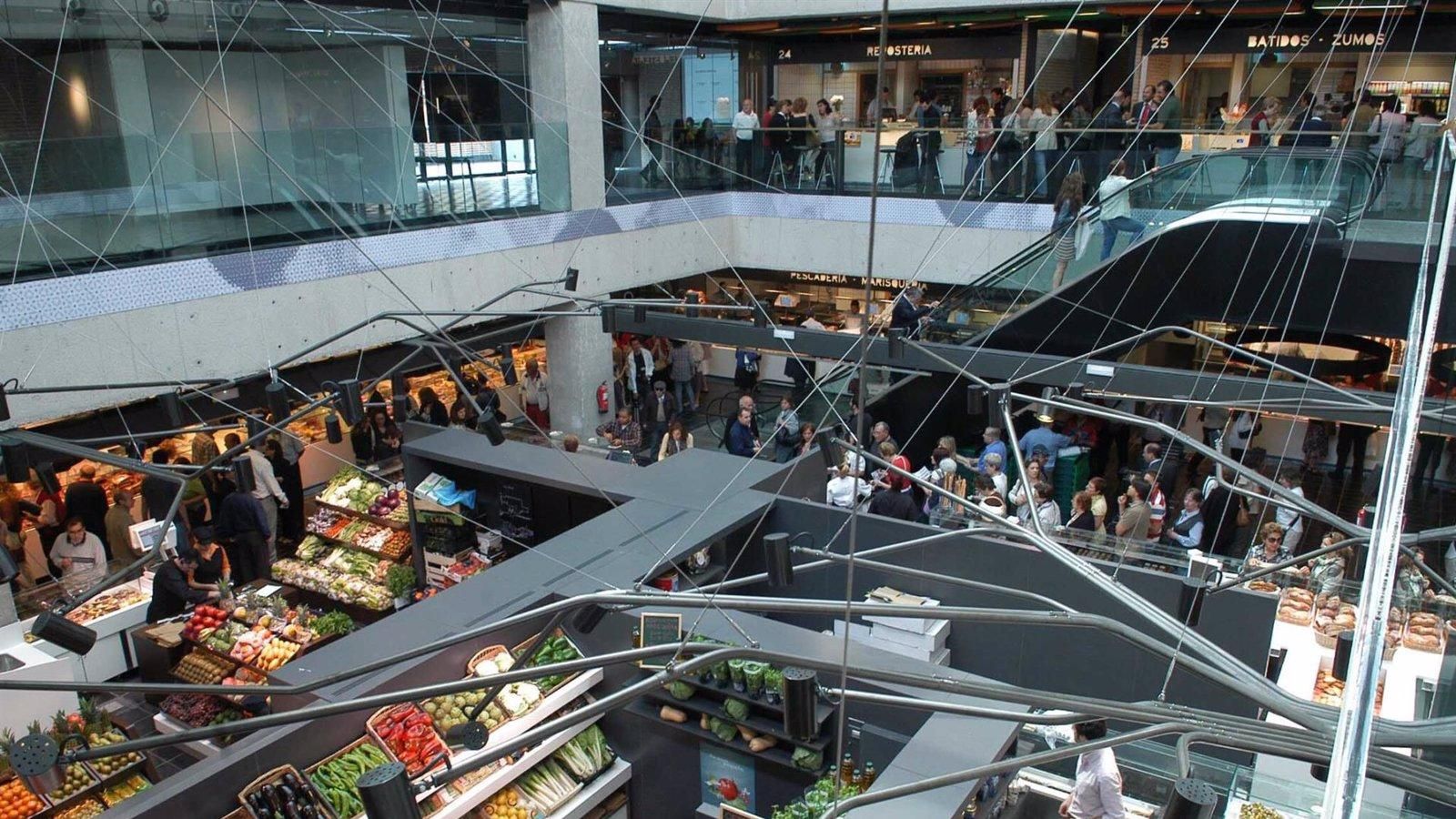 La capital lanza nuevas ayudas para emprendedores en mercados y modernizar quioscos
