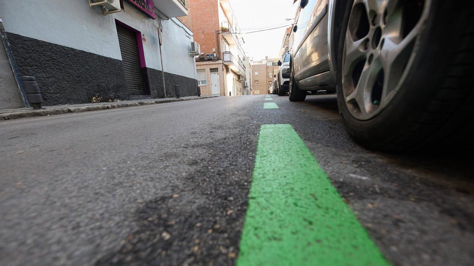 El barrio de Comillas estrena la nueva zona SER con 2.186 plazas de aparcamiento reguladas