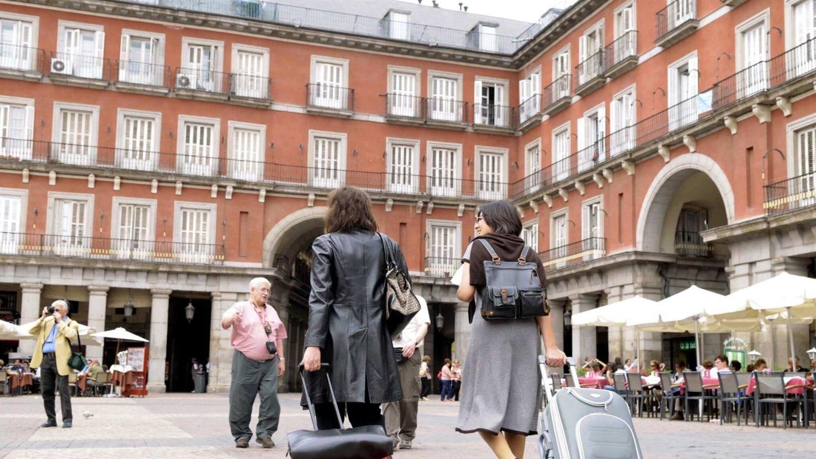Madrid roza los 881.000 turistas internacionales en mayo con un gasto superior a 1.782 millones