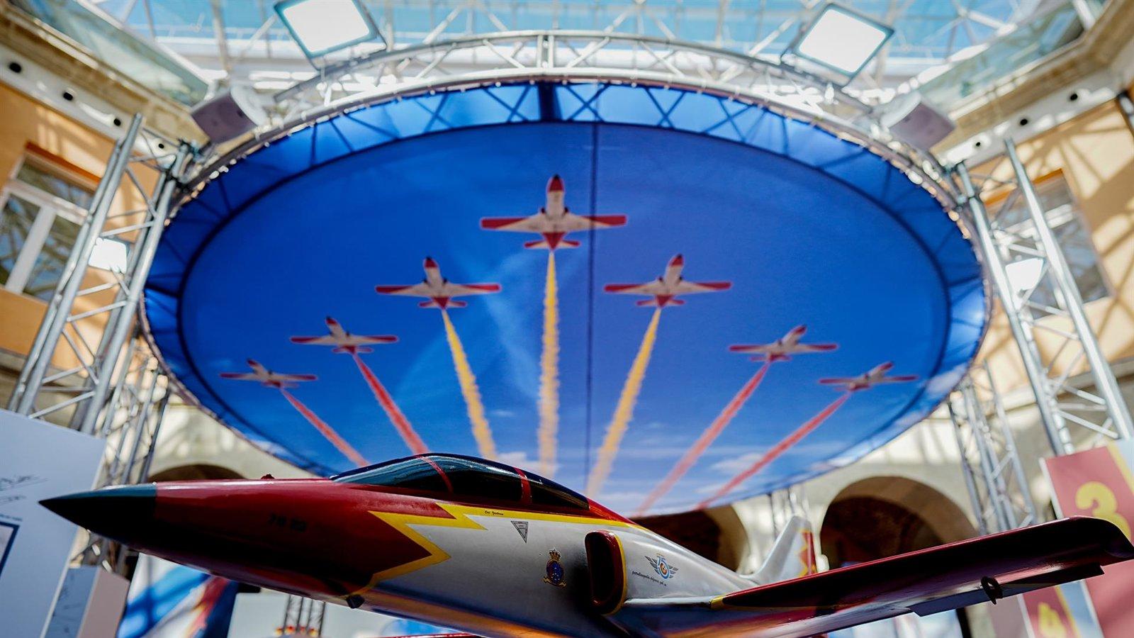 Madrid despide la exposición por los 40 años de la Patrulla Águila con más de 17.000 visitas