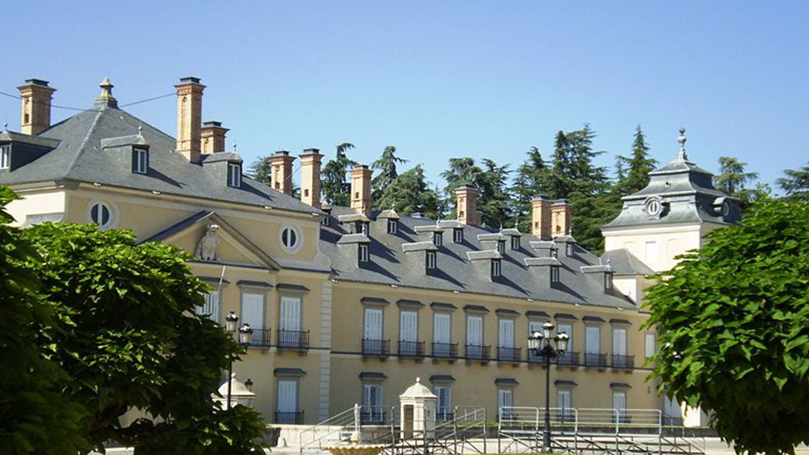 Hoy en Madrid es noticia: colapso en oficinas municipales, éxitos deportivos y auge cultural