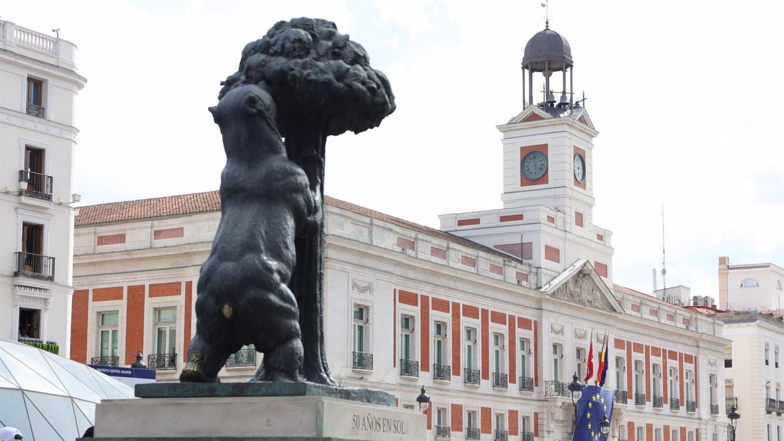 Resumen de noticias de hoy: 20 años del incendio de la Torre Windsor, Madrid lidera construcción de vivienda protegida y subida del SMI aprobada