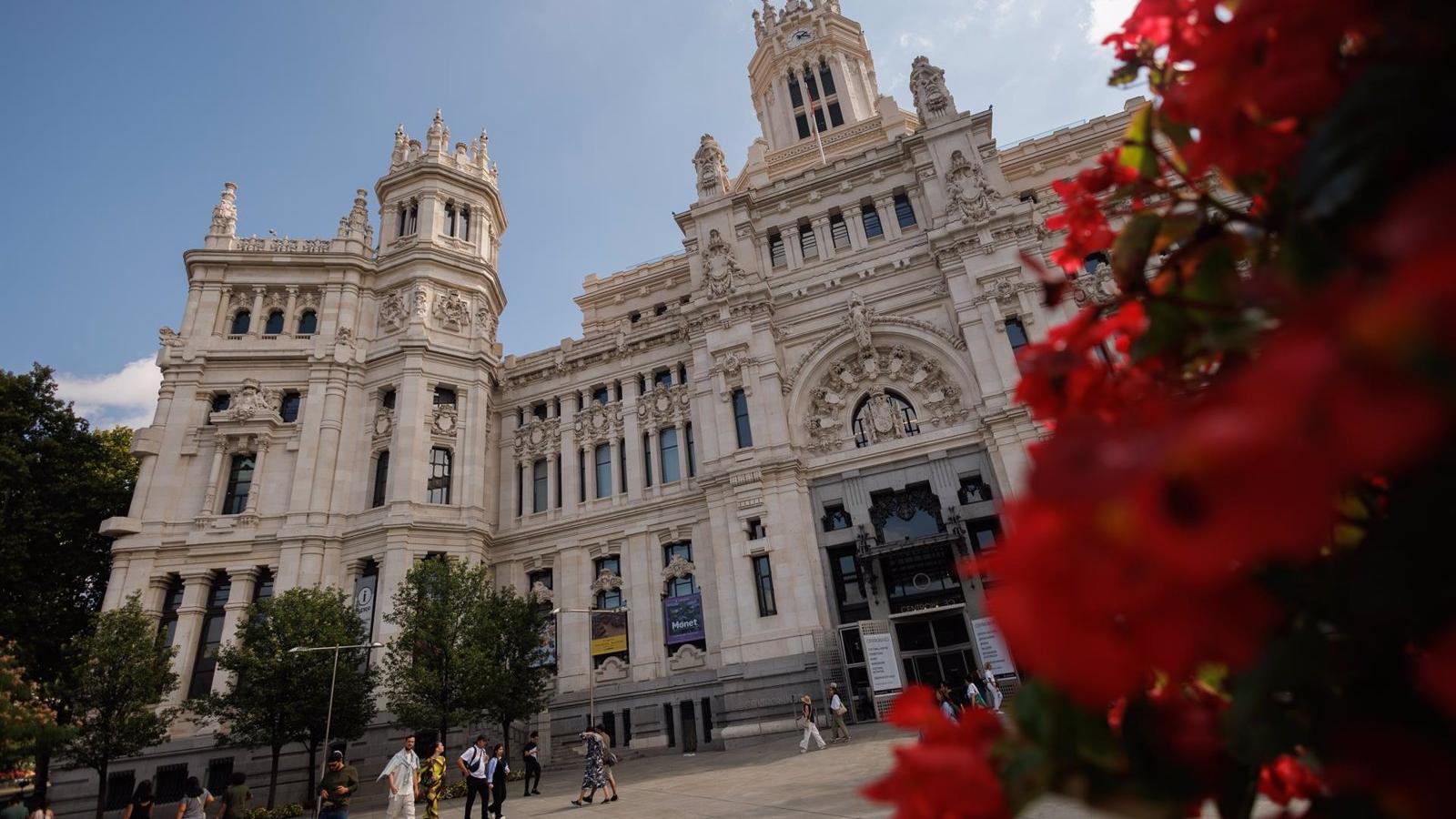 Qué hacer en Madrid: Desde la experiencia FRIENDS™ hasta el Real Madrid vs Manchester City y el Prado de noche