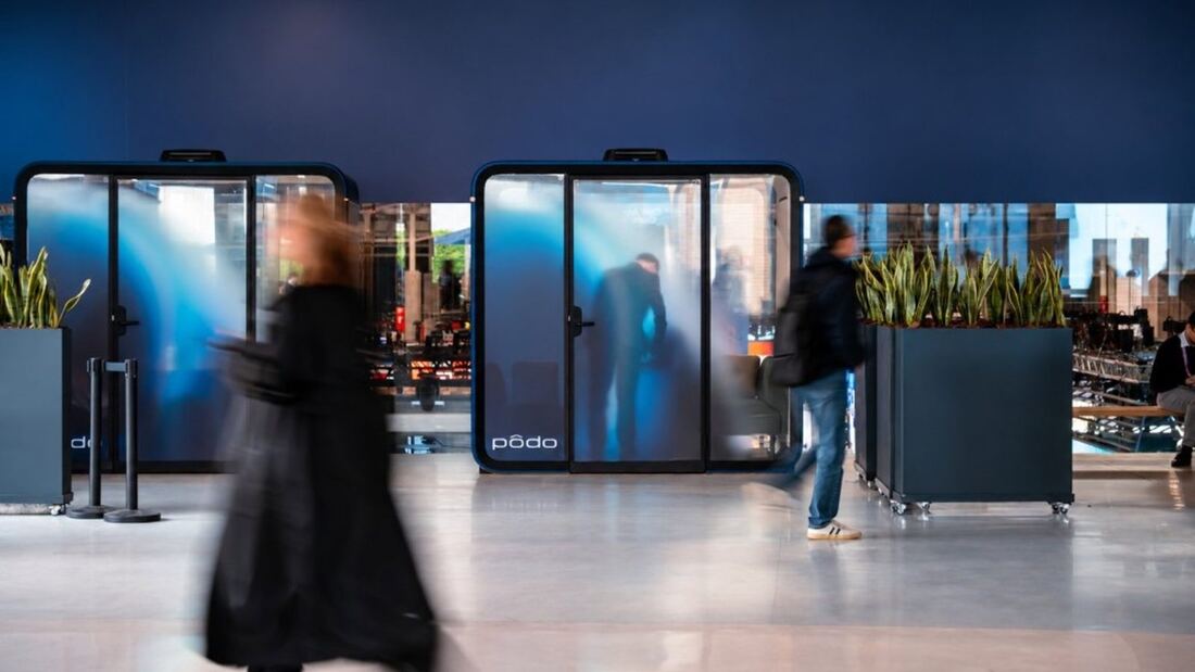 El Aeropuerto Madrid-Barajas estrena cabinas de teletrabajo