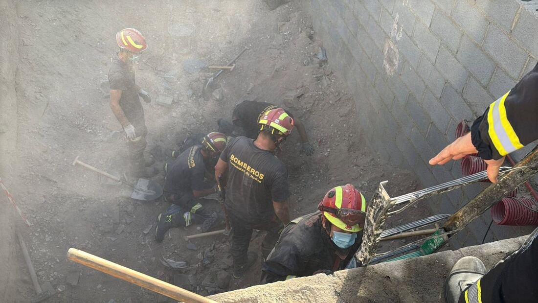 Muere un trabajador sepultado por un muro en Alcobendas