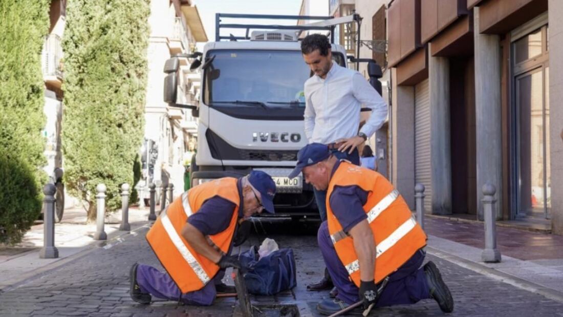 Torrejón intensifica la limpieza y conservación en todos sus barrios