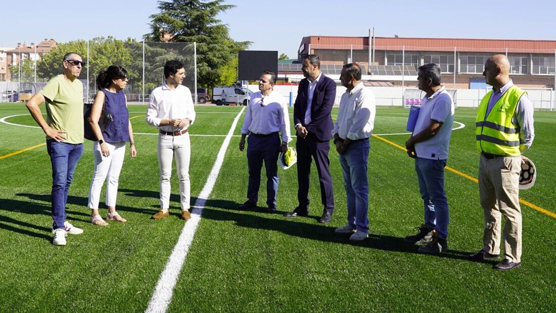 Torrejón inaugura el nuevo campo de fútbol Vicente Otero