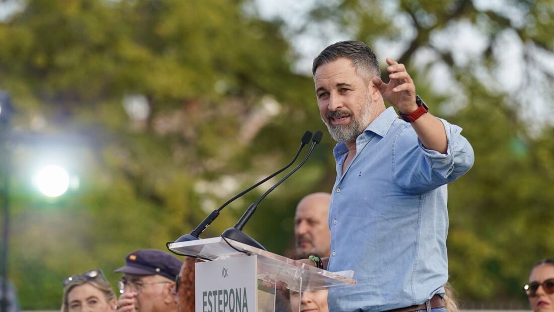 Abascal reprocha al Rey su tardanza en visitar Ceuta