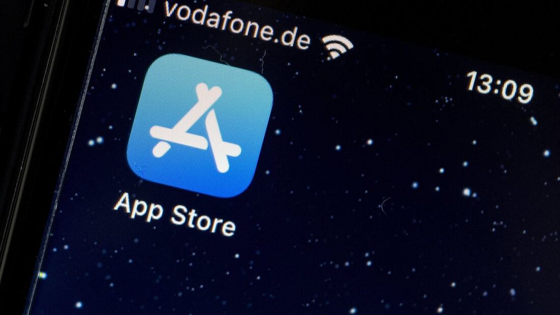 Apple veta las aplicaciones de desnudos con IA