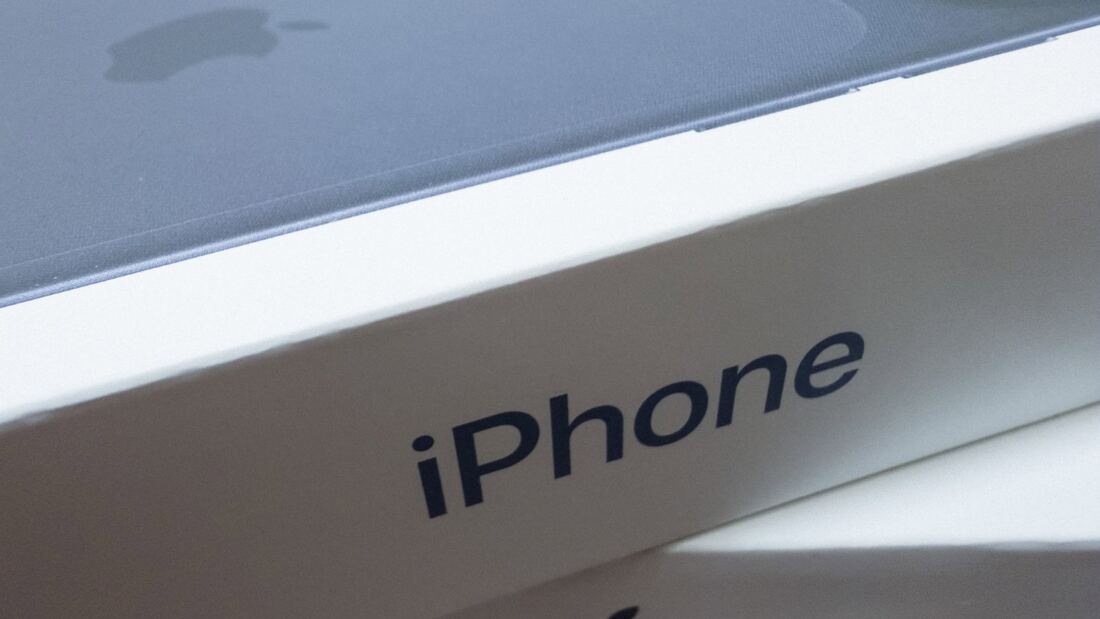 Apple instala un escáner en sus tiendas para frenar el fraude