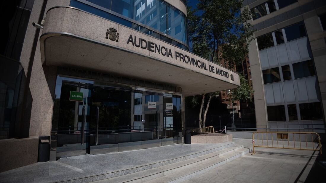 La alcaldesa denuncia al portavoz del PP ante la Fiscalía Provincial