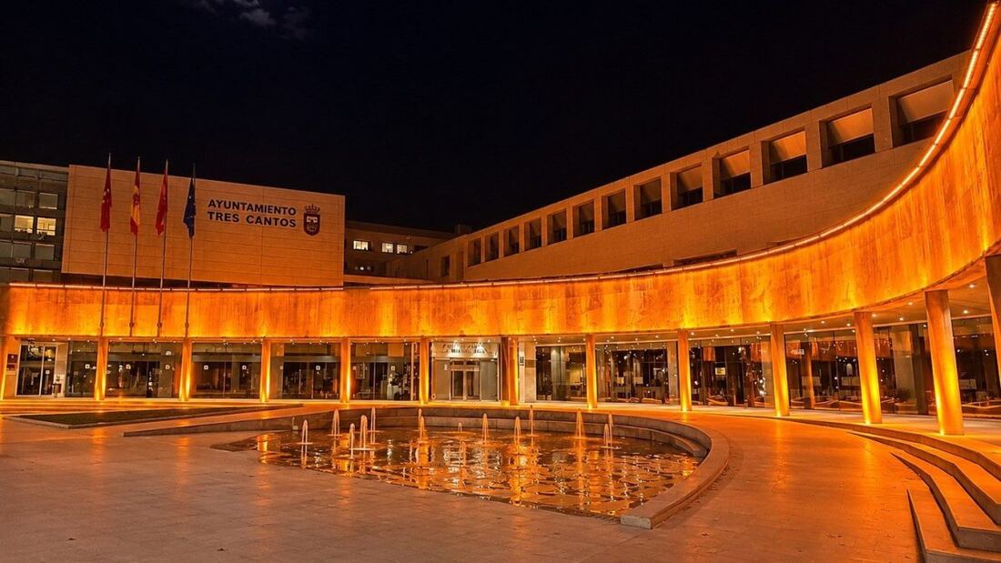 Tres Cantos iluminará su fachada de naranja por el Día Nacional del TDAH