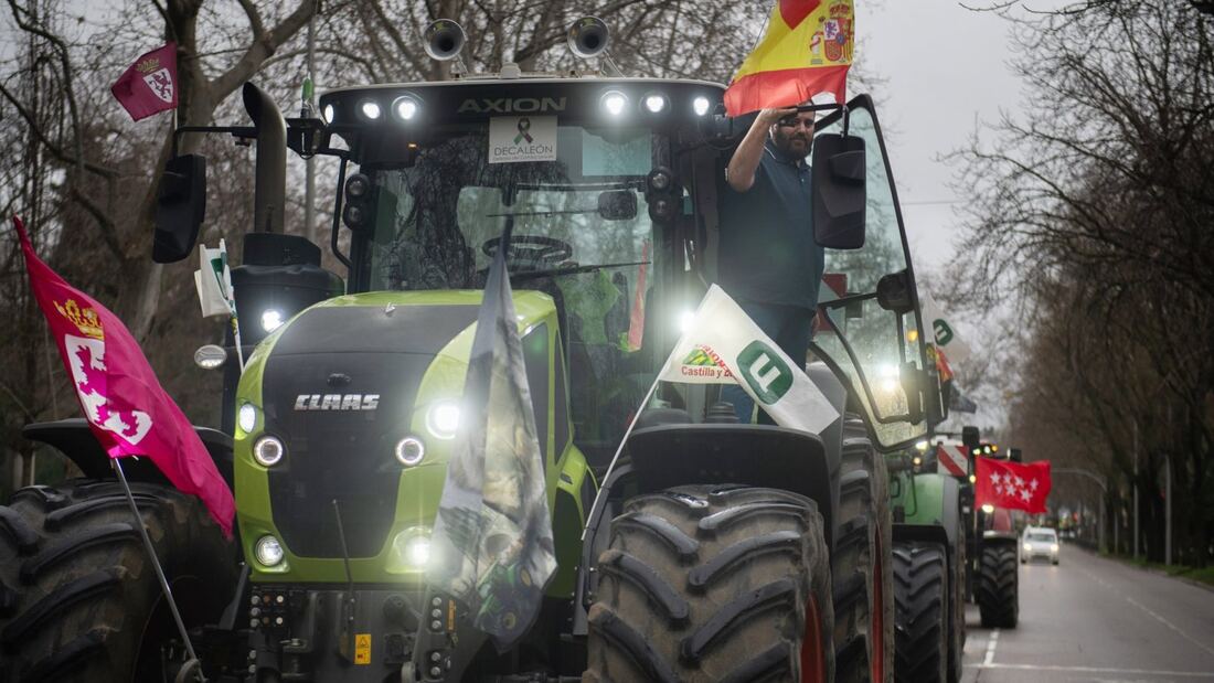 Madrid registra cortes de tráfico por la entrada de 500 tractores y miles de agricultores