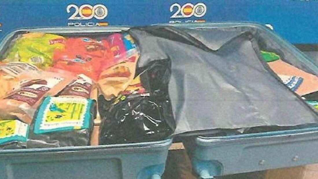 La Policía detiene en Barajas a una mujer con unos 16 kg de cocaína ocultos en alimentos