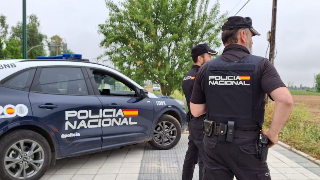 La Policía desarticula una red que explotaba a repartidores