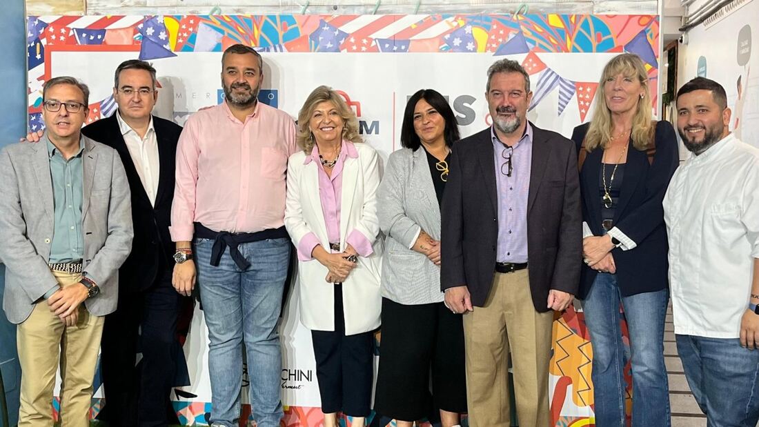 Madrid llena sus mercados de gastronomía y folclore por la Hispanidad