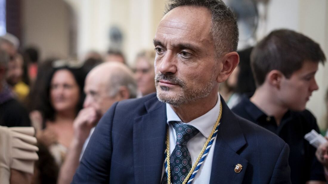 Bautista se desmarca del borrado de correos de la exedil