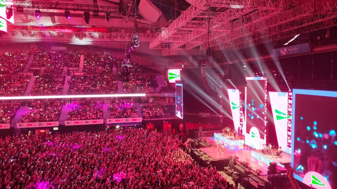 El Movistar Arena se tiñe de rosa contra el cáncer de mama
