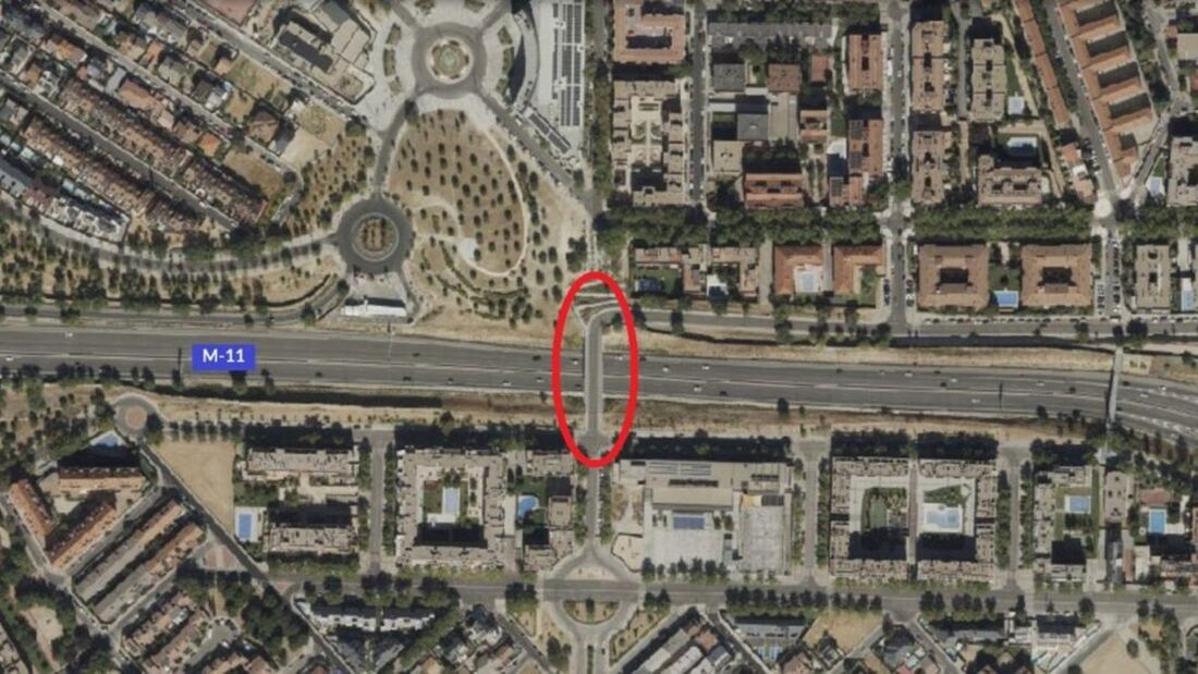 Comienzan las obras en el puente de la calle Artemisa en Barajas