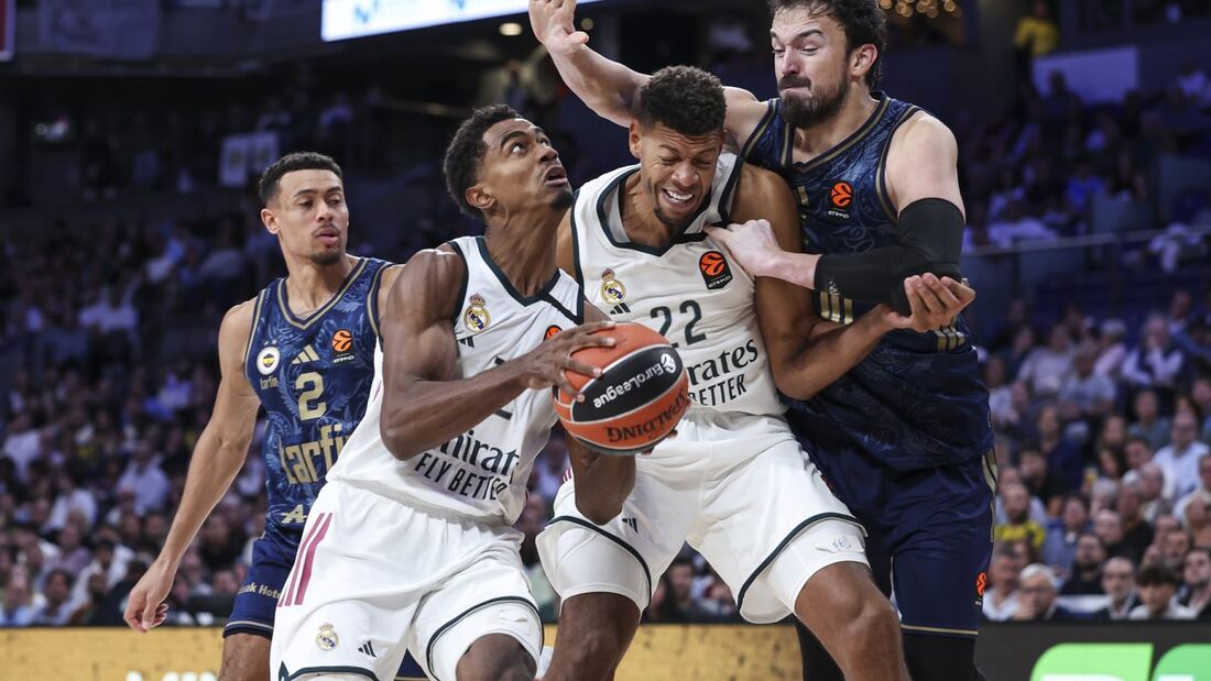 El Real Madrid exhibe su mejor versión ante el Fenerbahce