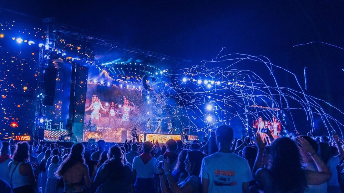 Los conciertos de las Fiestas de San Miguel reúnen a cerca de 35.000 personas en Las Rozas