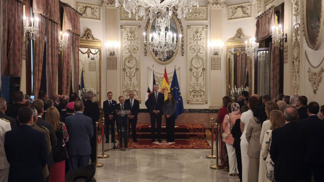 Vivas reclama la expulsión de inmigrantes durante la visita del Rey