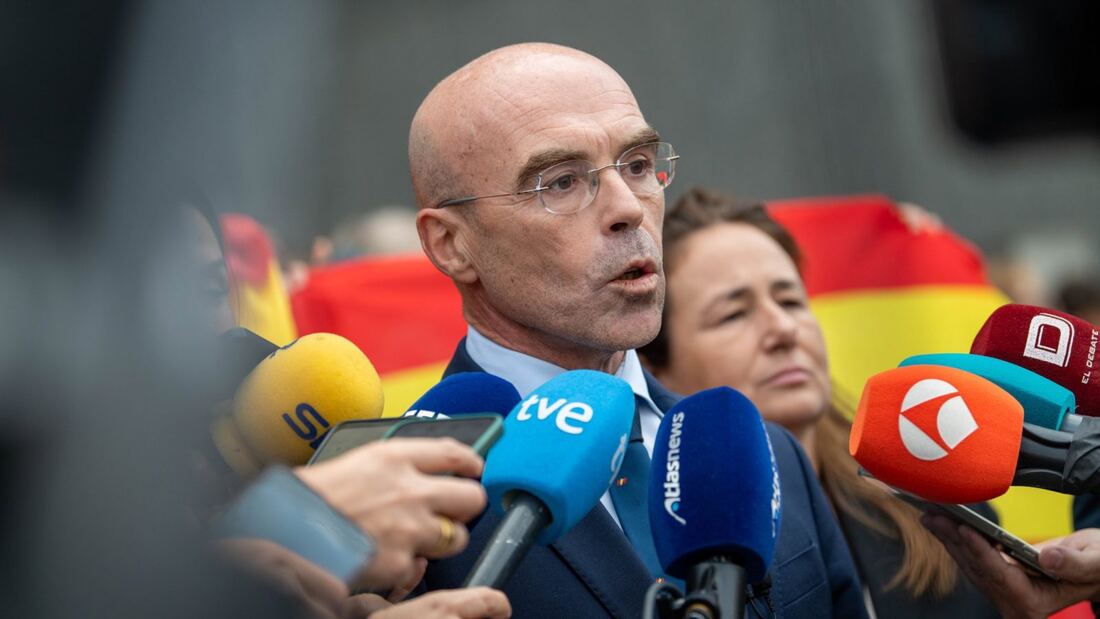Vox llevará la prioridad nacional a la negociación con el PP
